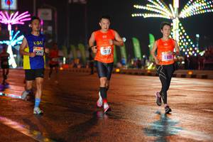 BIB: 2262, 1213, 020, 
                            <button type="button" onclick="openModal(16192799)" class="btn btn-primary btn-sm float-right btn-popup" data-toggle="modal" data-target=".modal-high-quality">
                        <i class="fas fa-shopping-cart"></i> Add to Cart
                    </button>
                                            <button type="button" onclick="isThisMe(16192799, true)" class="btn btn-success btn-sm float-right btn-popup btn-isme hidden" data-toggle="tooltip" data-placement="bottom" title="นี่คือรูปของคุณใช่ไหม คลิกที่นี่เพื่อเอาเข้าอัลบั้ม">
                        <i class="fas fa-plus"></i> Add to album
                    </button>
                    <button type="button" onclick="isThisMe(16192799, false)" class="btn btn-warning btn-sm float-right btn-popup btn-isnotme hidden">
                        <i class="fas fa-ban"></i> Remove from album
                    </button>